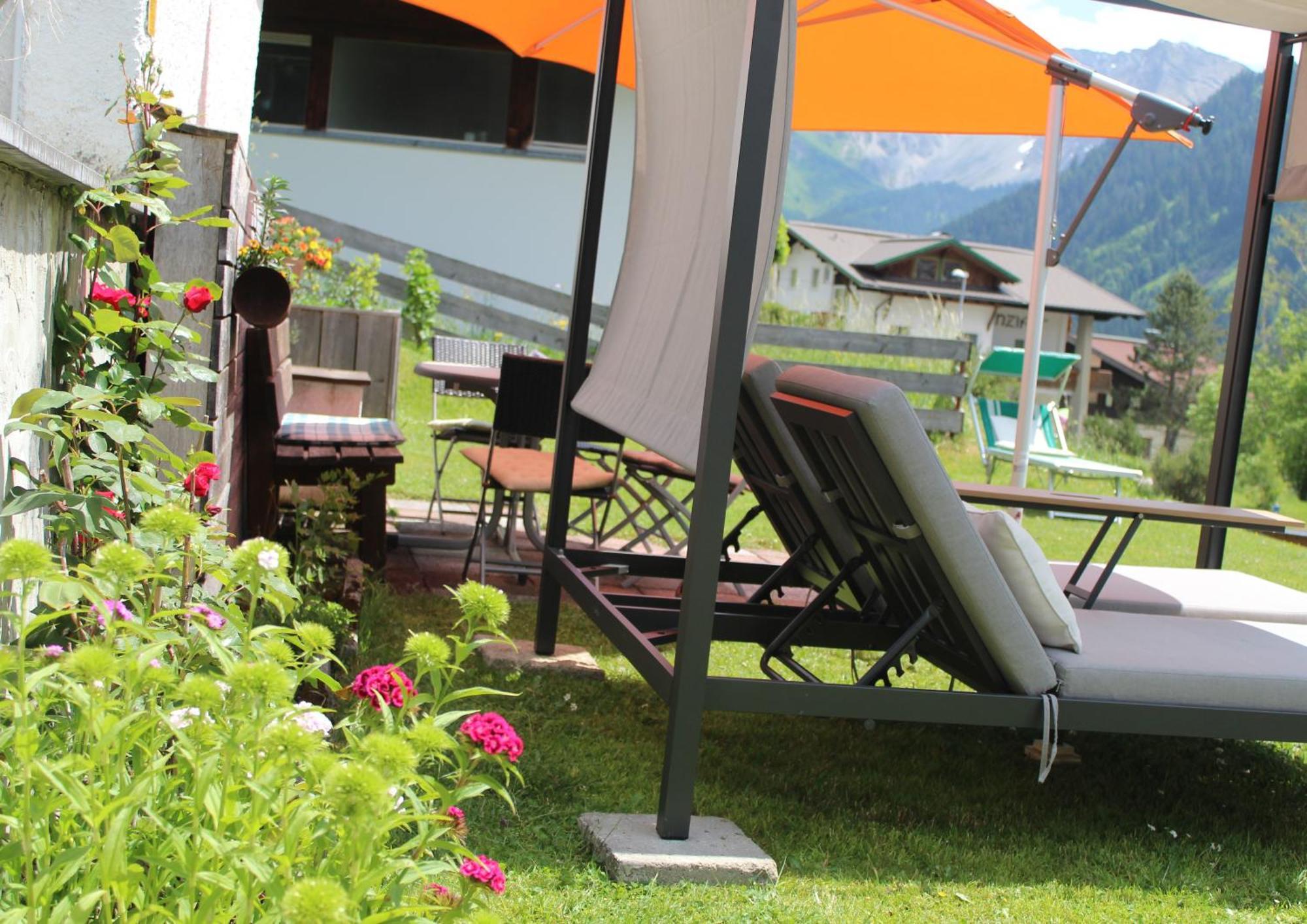 Hotel Berghof Berwang Esterno foto