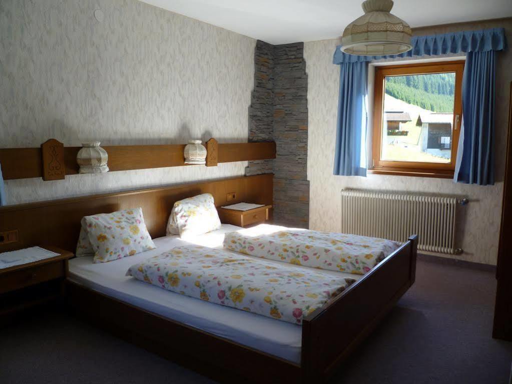 Hotel Berghof Berwang Esterno foto