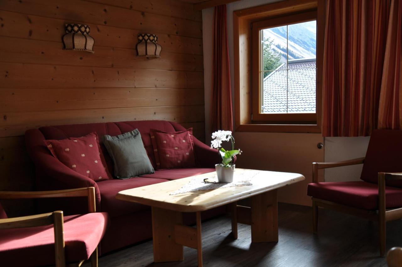 Hotel Berghof Berwang Esterno foto